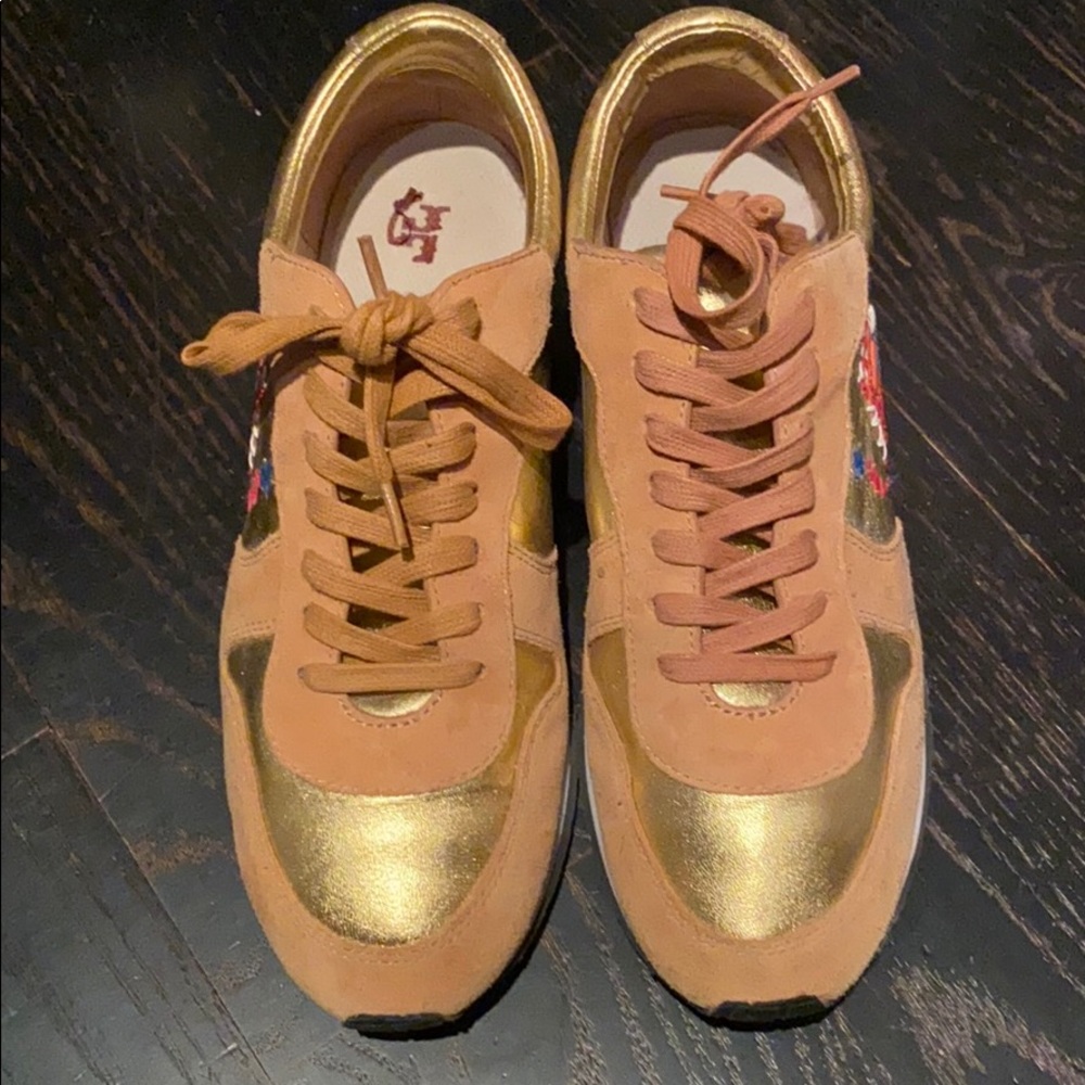 Tory Burch Sneakers